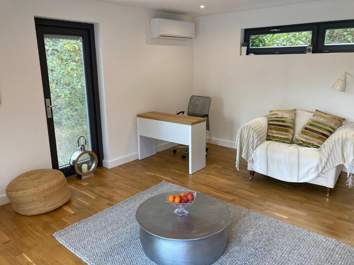 캔터베리 Independent Rural Detached Annexe With Free Private Parking 아파트 외부 사진