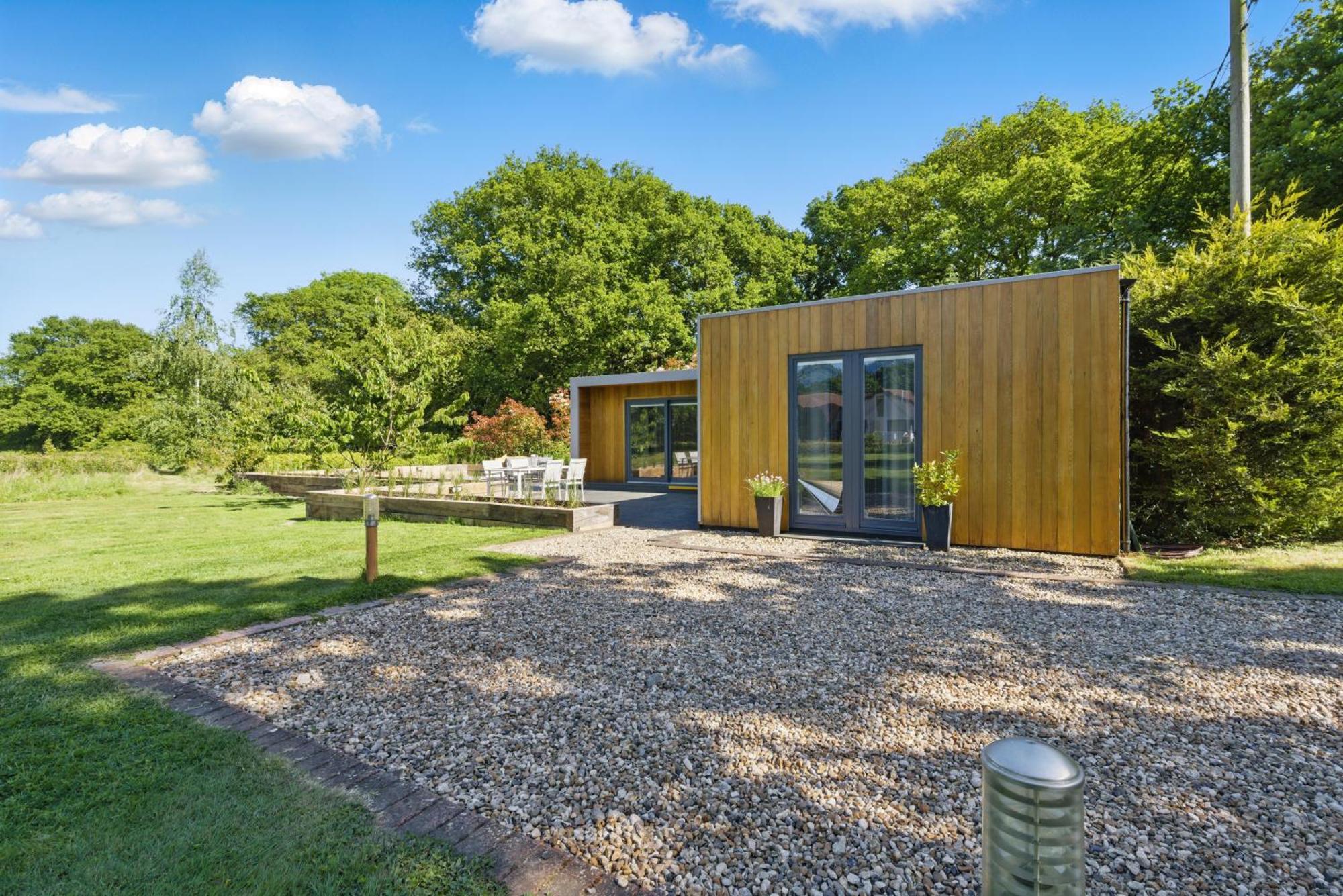 캔터베리 Independent Rural Detached Annexe With Free Private Parking 아파트 외부 사진